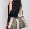Borsa a spalla con tracolla rimovibile, in vera pelle colore verde oliva, grigio e beige. Modello nica big