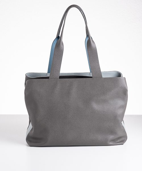 Borsa a spalla tre scompartimenti. Colore grigio, celeste e azzurro. Modello toffee big