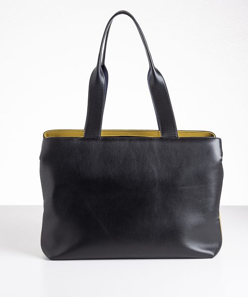 Borsa a spalla tre scompartimenti. Colore nero, blu e verde limone.