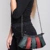 Pochette con tracolla rimovibile, in vera pelle colore nero, rosso e verde. Modello nica small